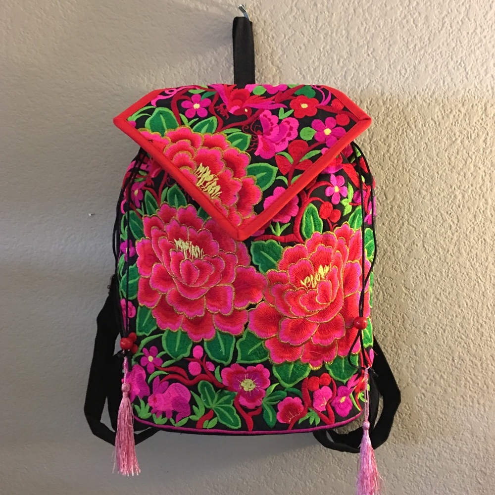 NWOT Bright Floral Embroidered Backpack
